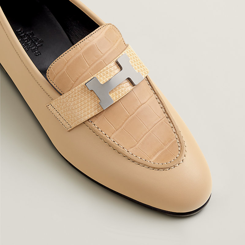 モカシン《パリ》 - ベージュ | Hermès - エルメス-公式サイト